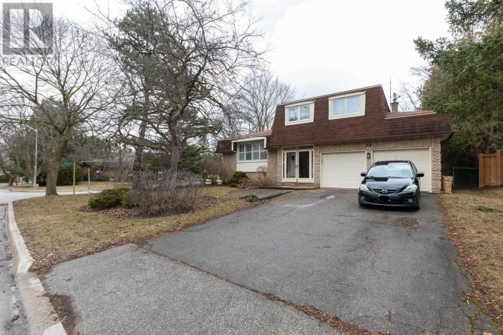 3 Bedroom 3 Bathroom Single Family Home - 73 DAWN HILL TR
