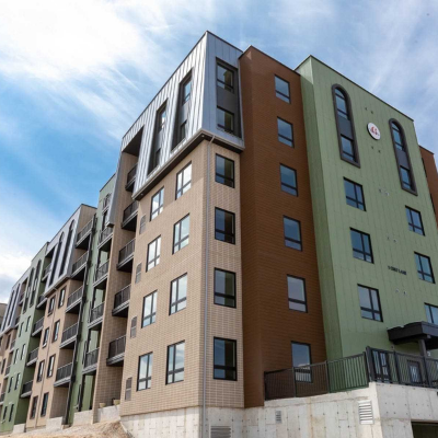 5 Chef Lane/2 Bedroom + Den, 2 Bath Condo For Rent! $2995/Month